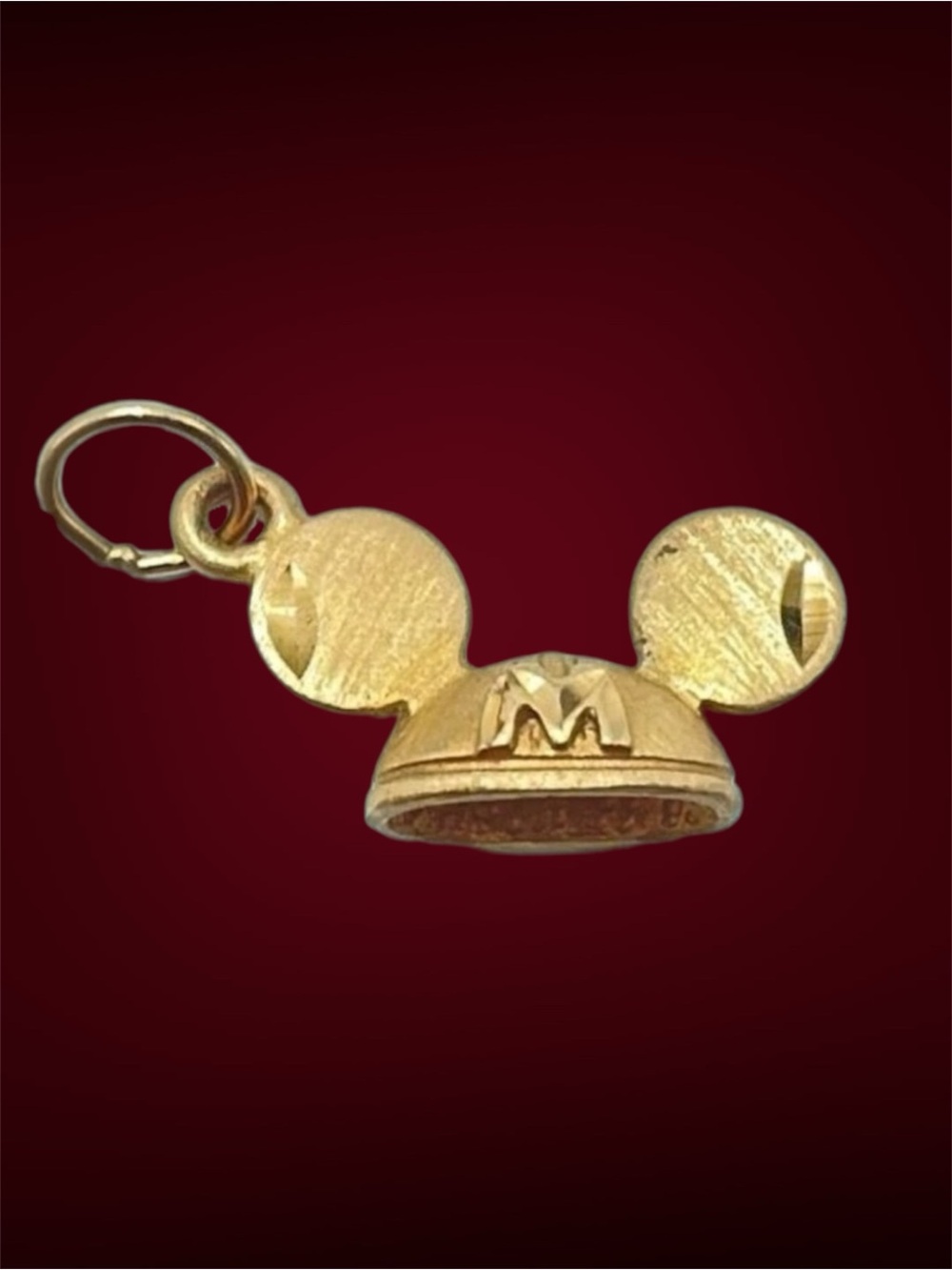 10k gold Mickey Mouse ear hat pendant